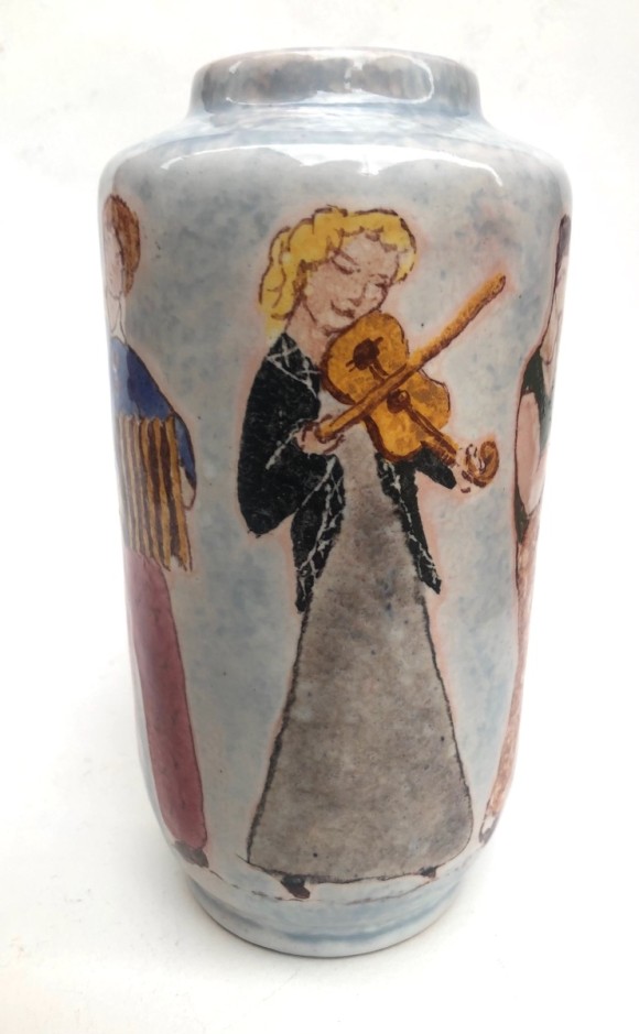 Vase à décor tournant de musiciens