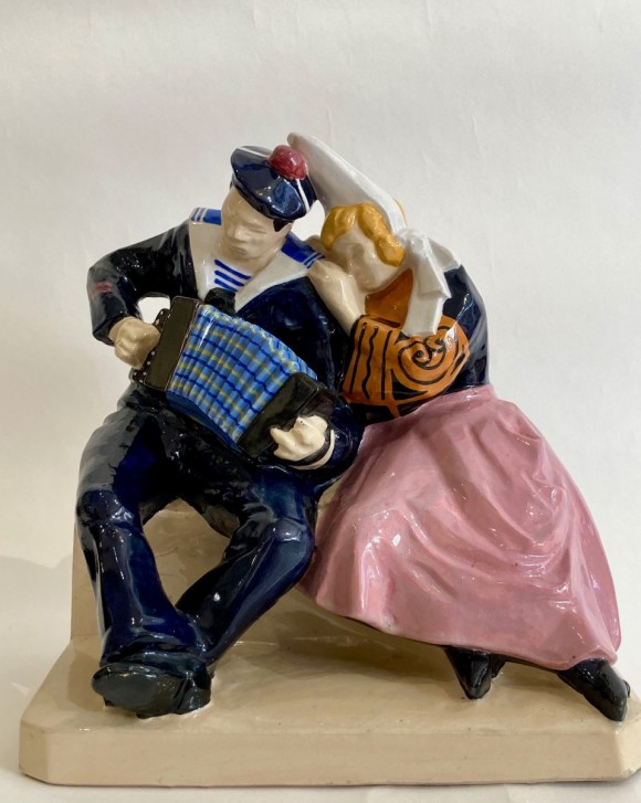 "Auprès de ma blonde" Henriot Quimper par Jim Sevellec