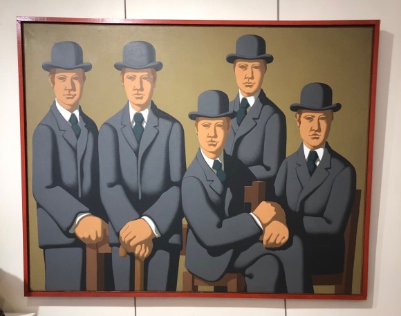 Personnages aux chapeaux