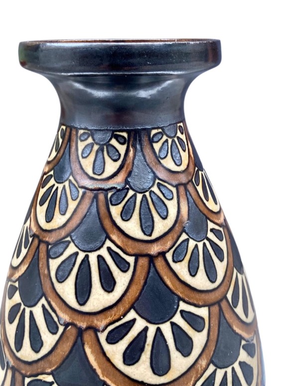 Vase Odetta à décors de palmettes