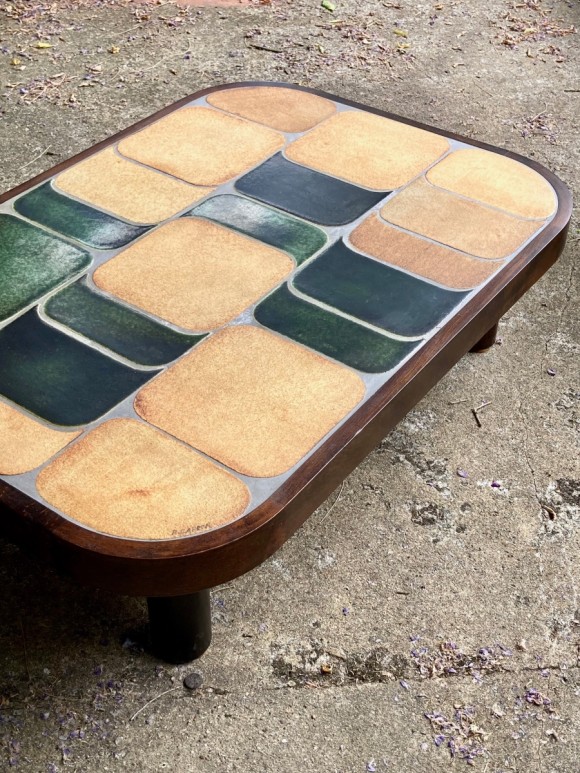 table Sou-Chong par Roger Capron 